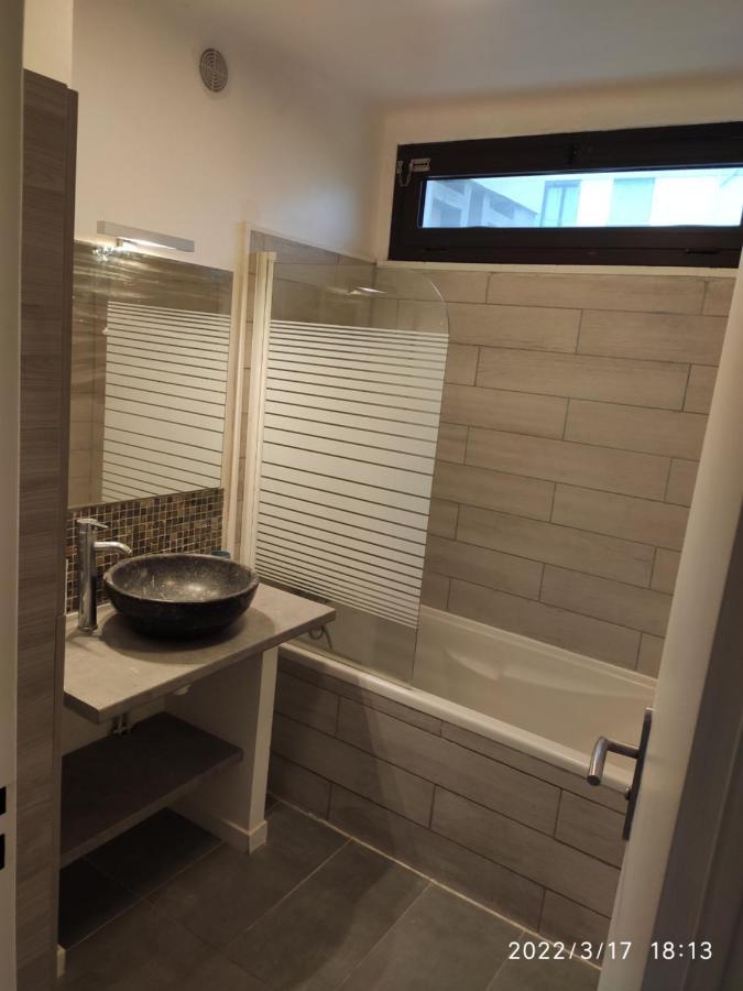 Appartement Les Tamaris à Arles Extérieur photo